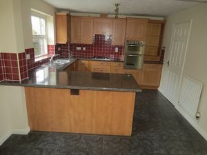 Kitchen Breakfast Room- click for photo gallery